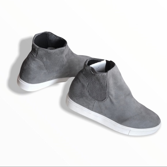 Soda Women’s Ankle Sneakers - Picture 1 of 7